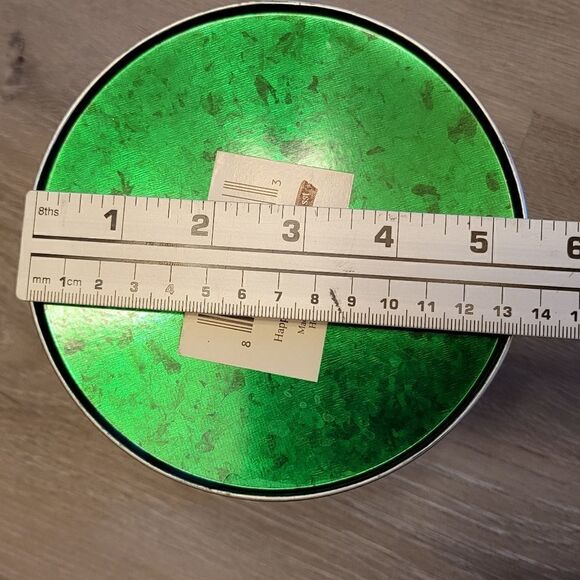 New Set of 2 Distressed Metallic Green and Silver Planters Christmas Holiday - Picture 4 of 6